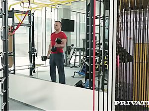 Sarah gets a adorable puss exercise when the gym closes